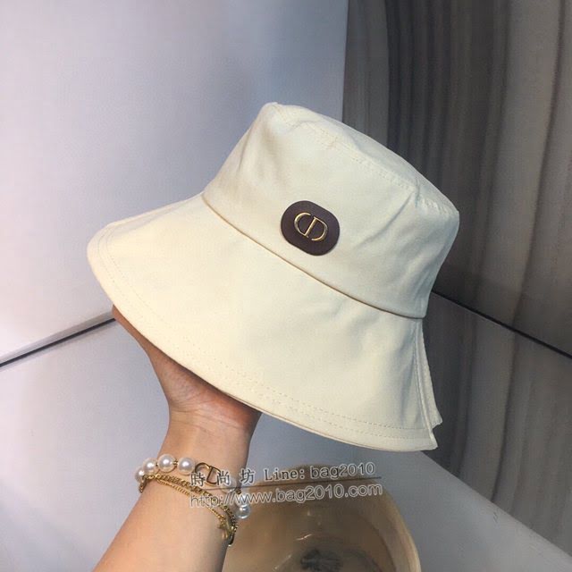 Dior爆款女士帽子 迪奧CD皮標漁夫帽遮陽帽  mm1254